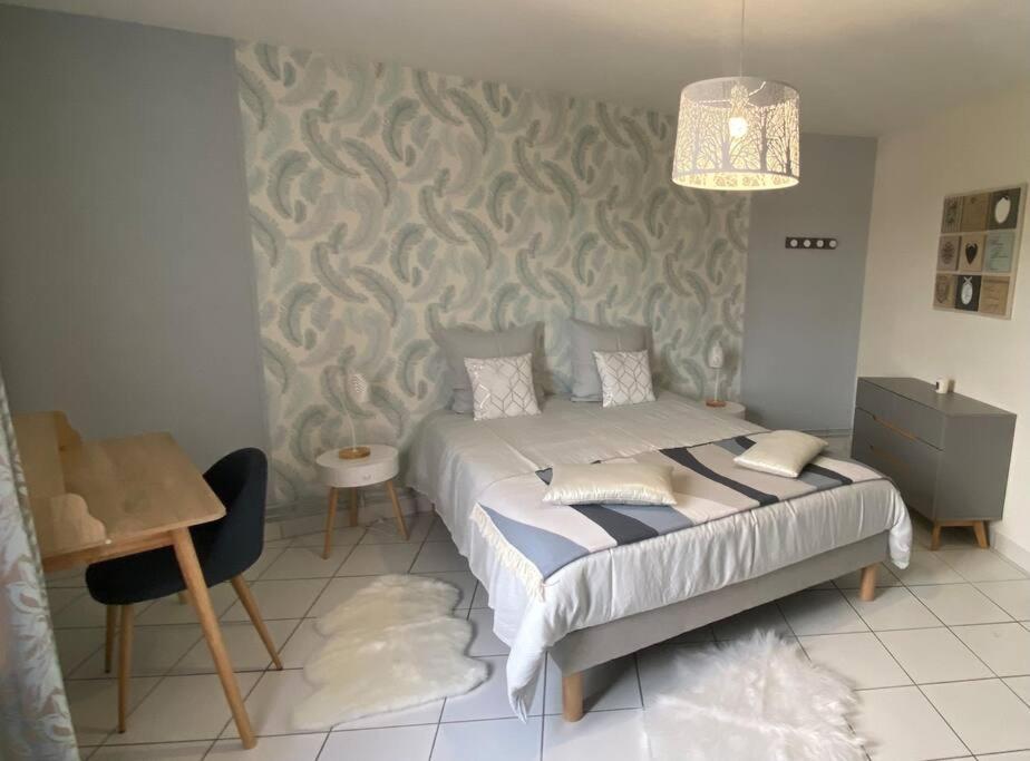 La Loggia Superbe Appartement Pierry 外观 照片